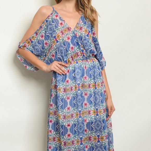 —SALE— Blue Floral Cold Shoulder Midi Tunic Dress Sizes Small & Large - Picture 4 of 7